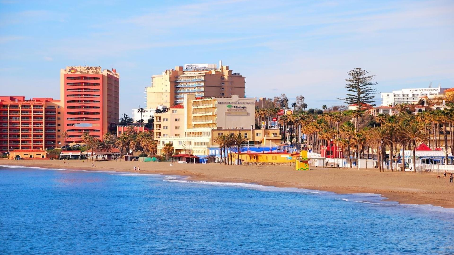 Comfy And Cozy Stay Piscis Benalmadena Bagian luar foto