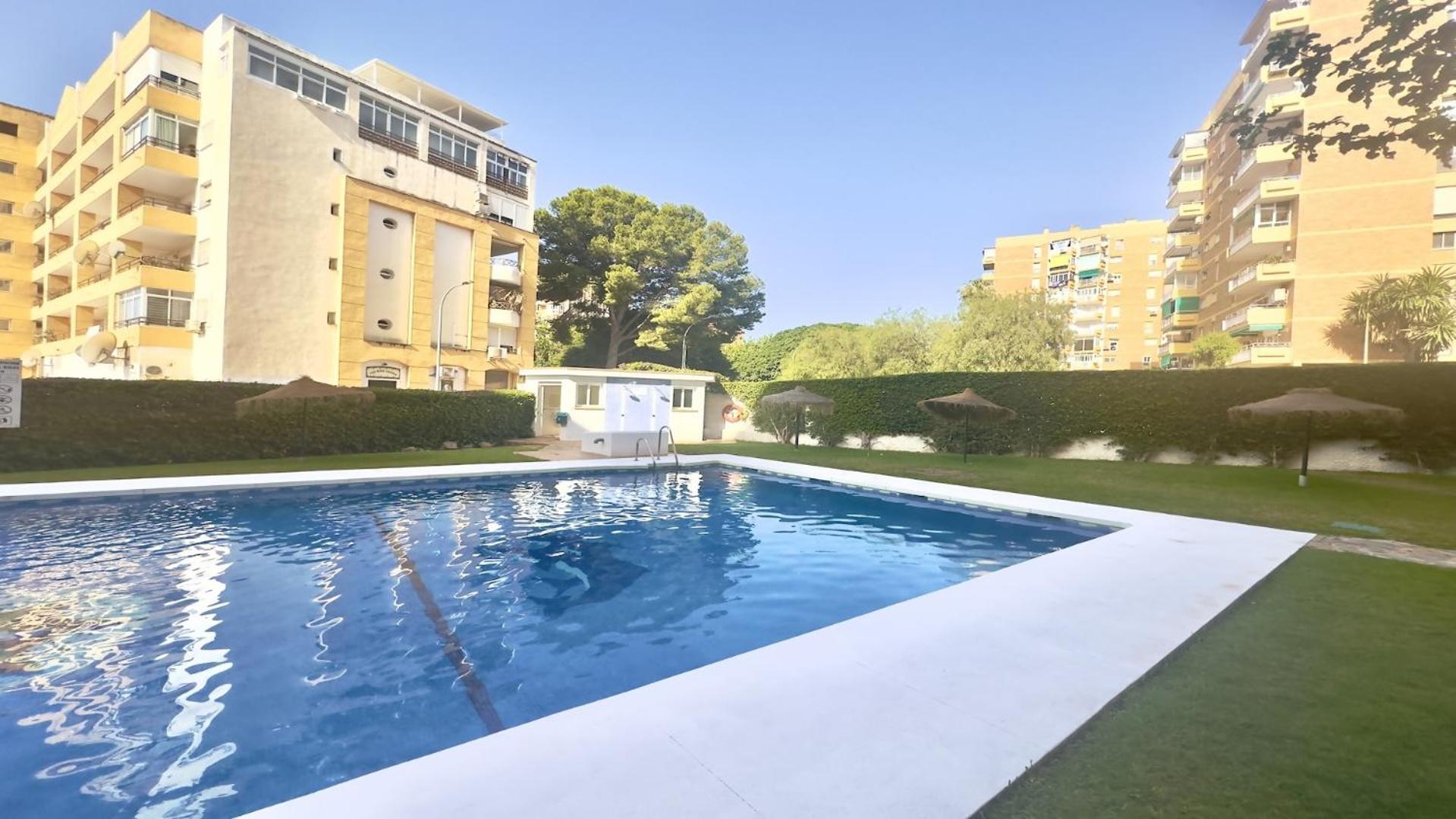 Comfy And Cozy Stay Piscis Benalmadena Bagian luar foto